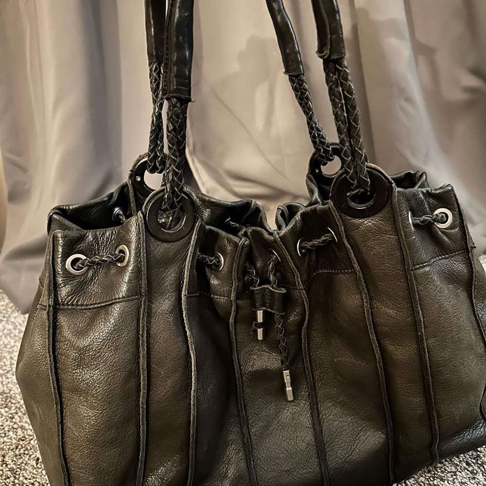 Kenneth Cole New York Black Leather Shoulder Bag